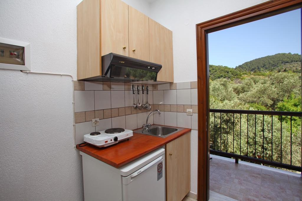 Giasemi Apartments Skopelos Town Exterior foto
