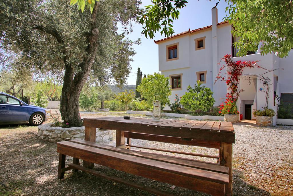 Giasemi Apartments Skopelos Town Exterior foto