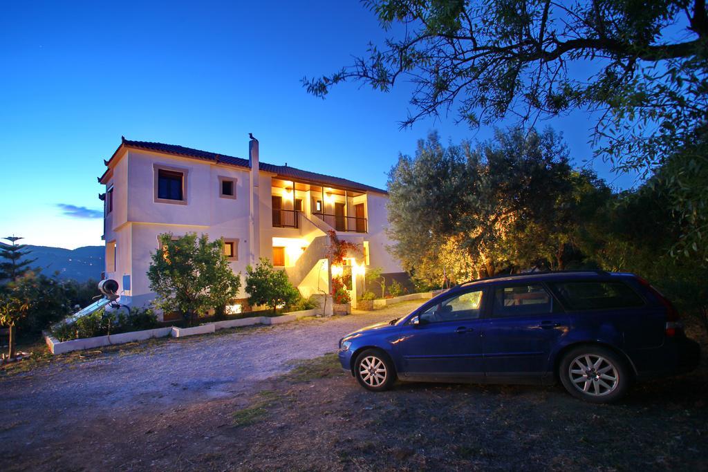 Giasemi Apartments Skopelos Town Exterior foto