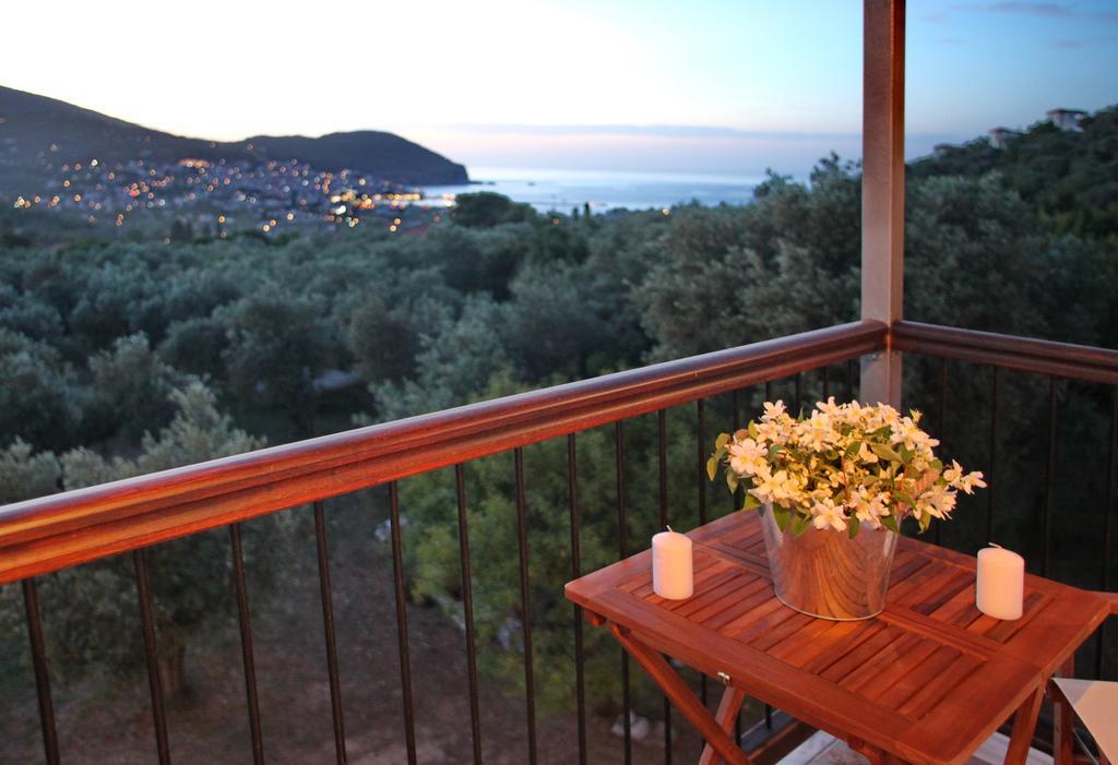 Giasemi Apartments Skopelos Town Exterior foto